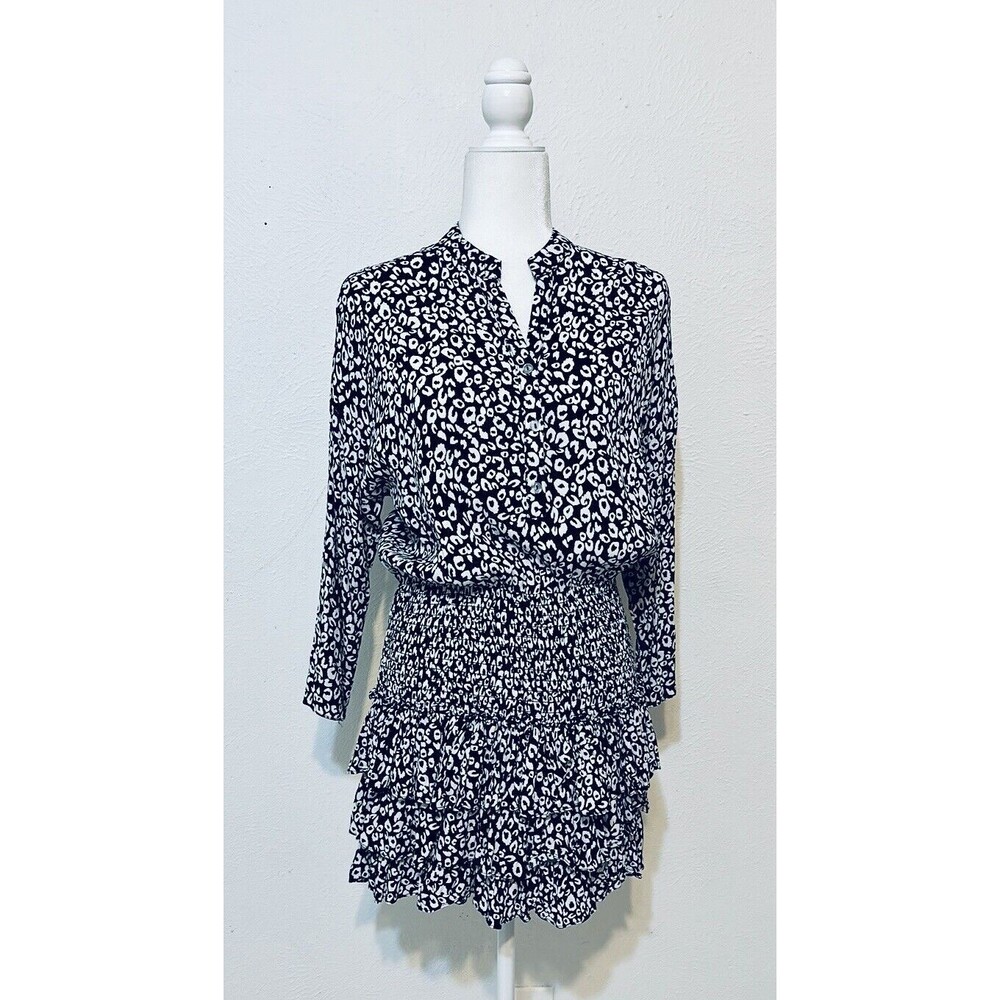 Skylar + Madison Women Size M Smocked Ruffled Animal Print Short Dress Feminine